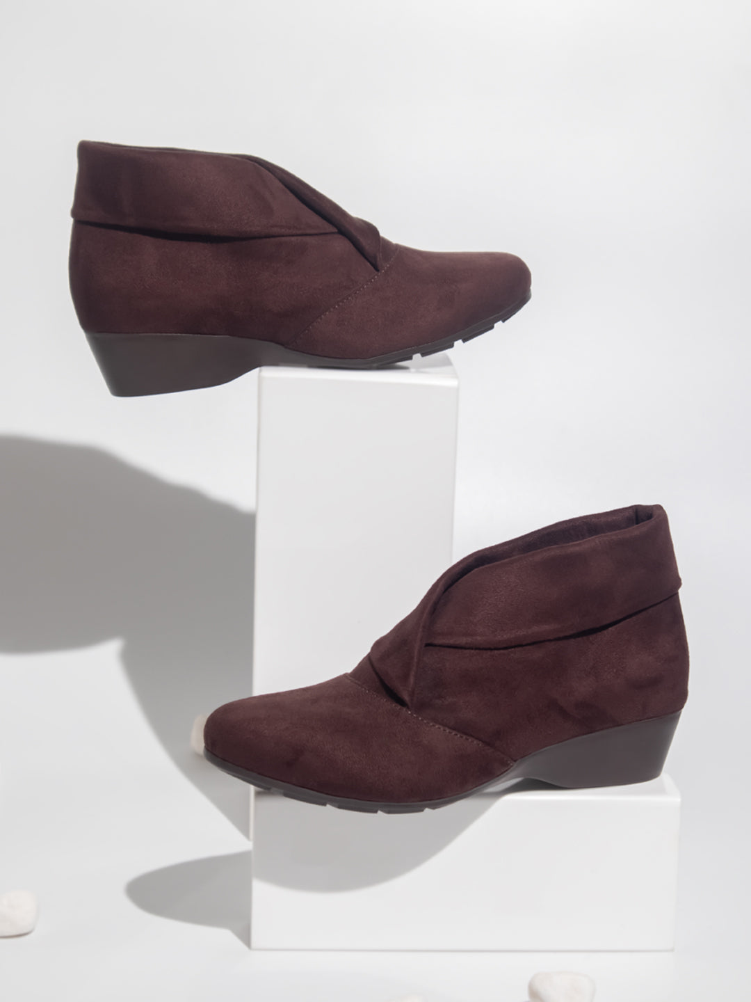Minimalist Women Brown Wedge Heel Regular Boots