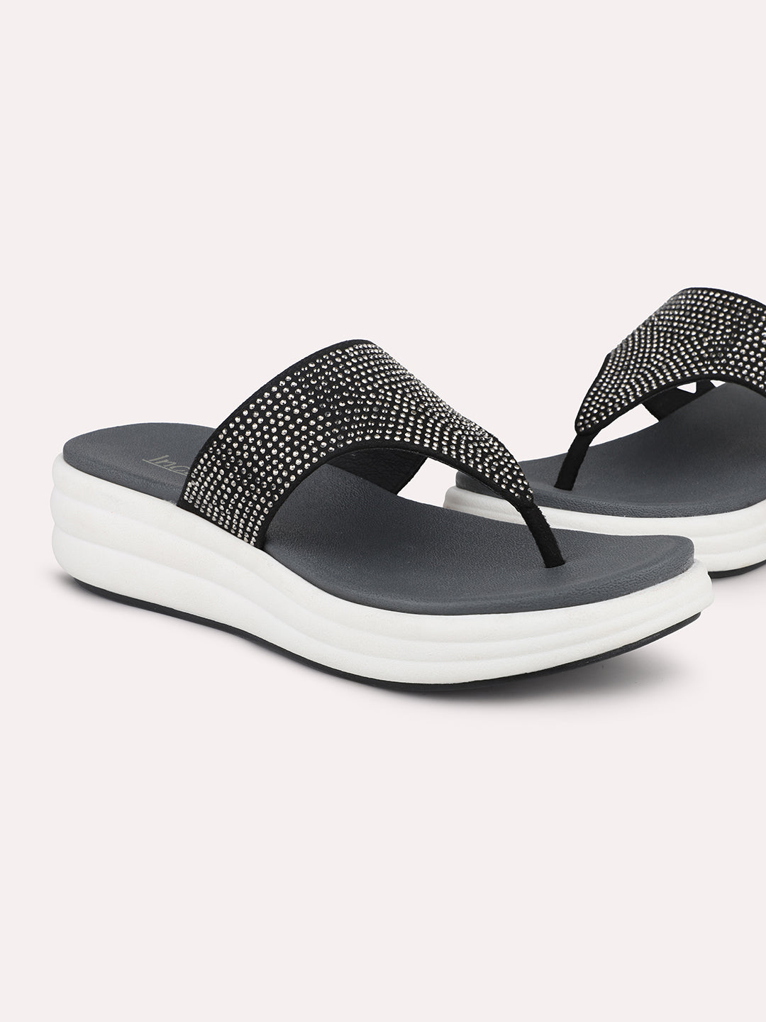 Minimalist Women Black Embellished Comfort Heels