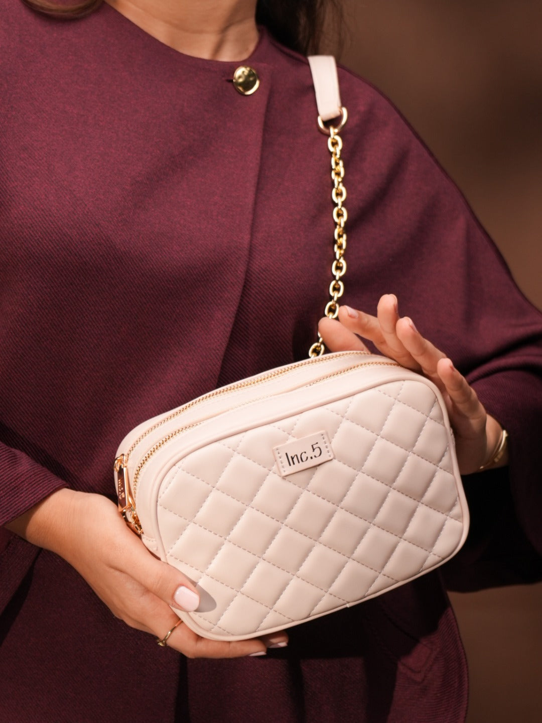 Minimalist Womens Beige Party Textured Sling Bag With Zip