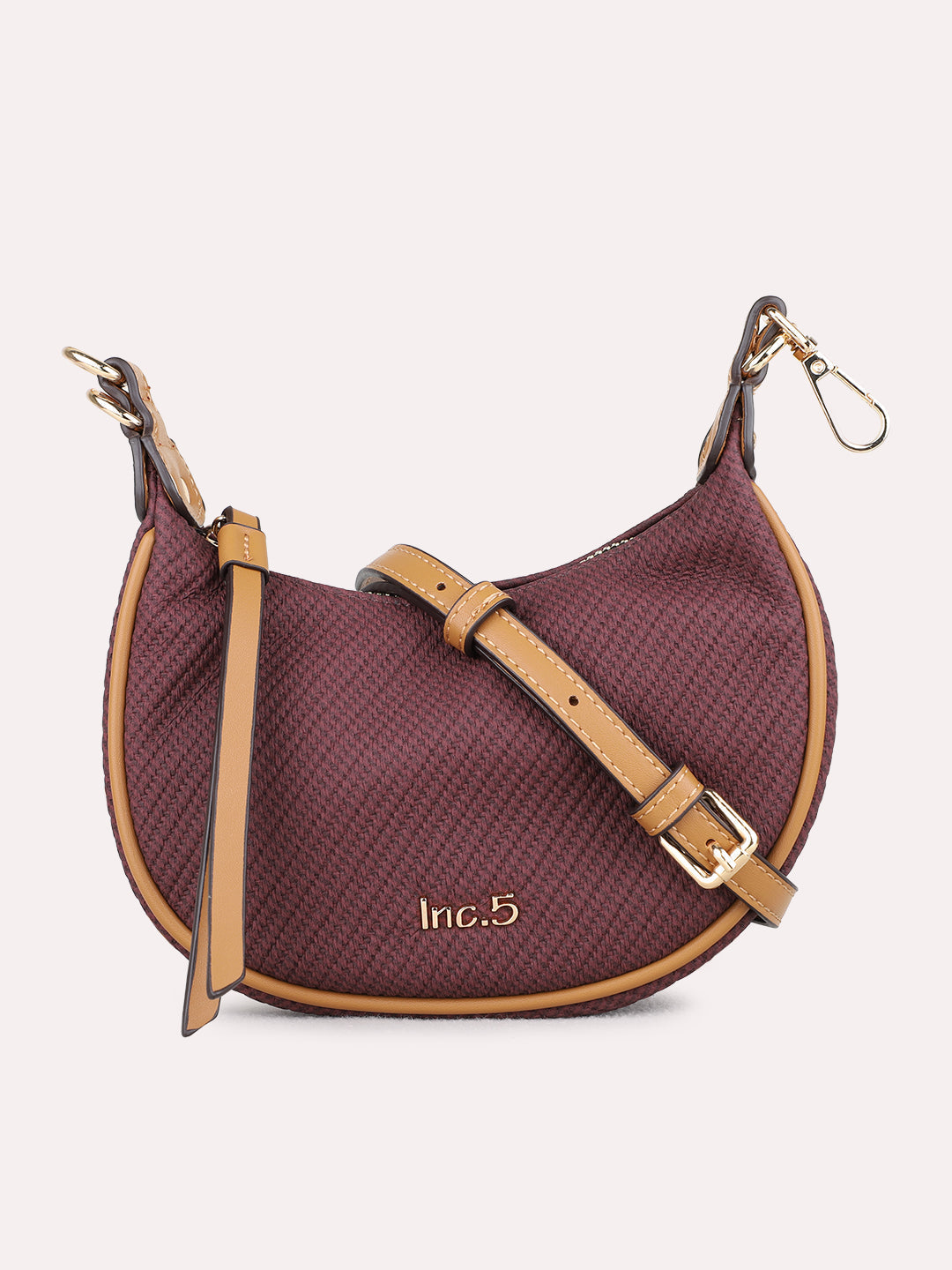 Minimalist Womens Burgundy Shoulder Bag With Others Lock For Party Use