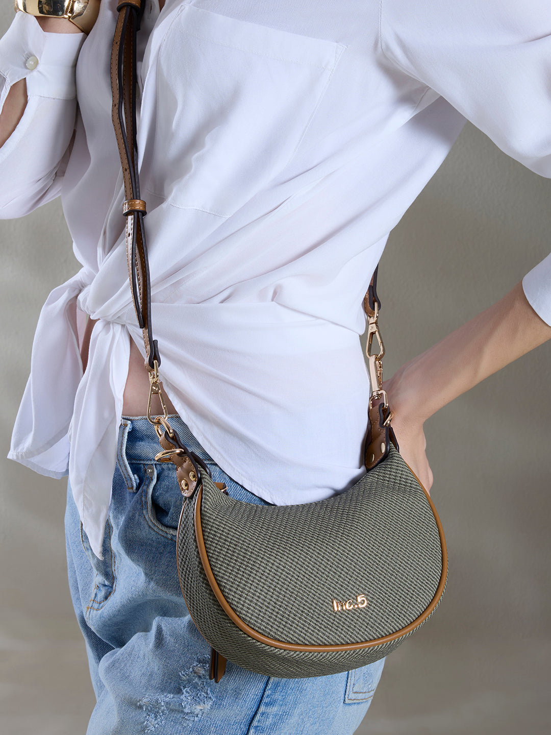 Minimalist Womens Khaki Shoulder Bag With Others Lock For Party Use