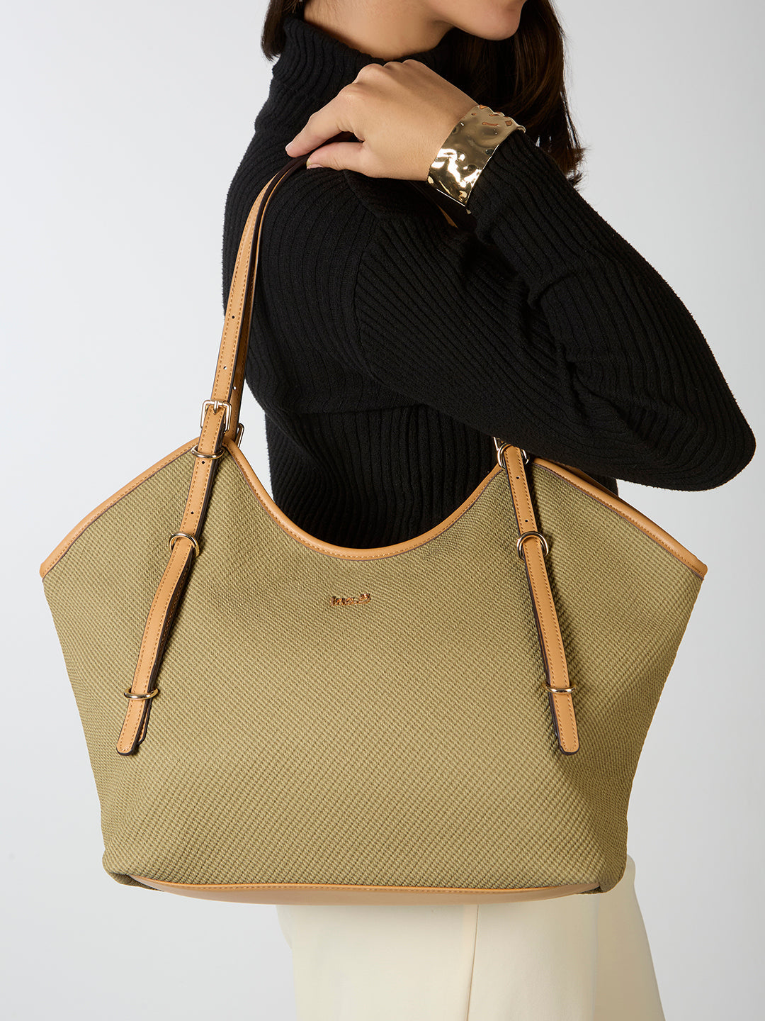 Minimalist Womens Khaki Shoulder Bag With Zip Lock For Party Use